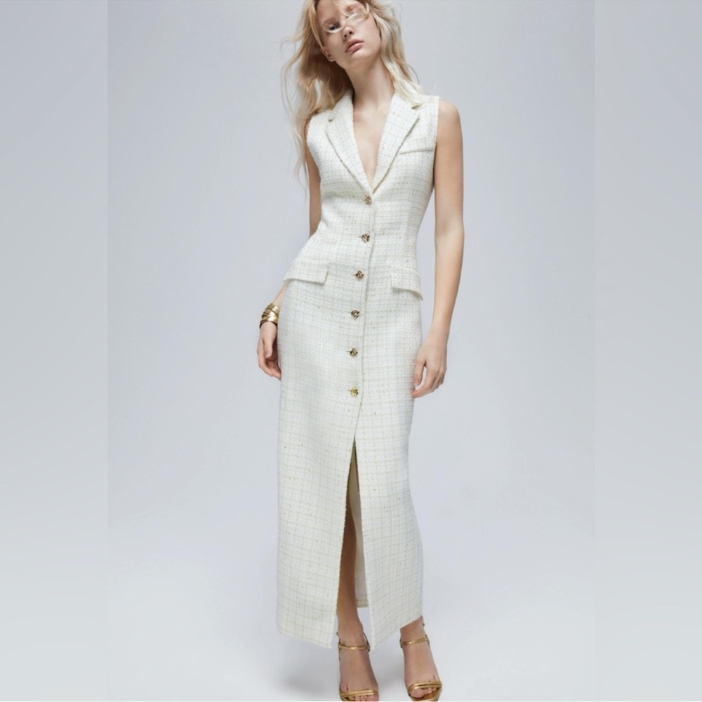 AMANDA UPRICHARD - KEANU DRESS
- WHITE/GOLD, Soft Tweed Runway
$189 $304